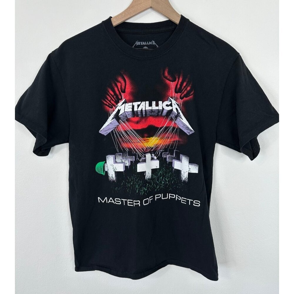 Metallica T-Shirt Unisex Medium Black Graphic Band Master Of Puppets Metal